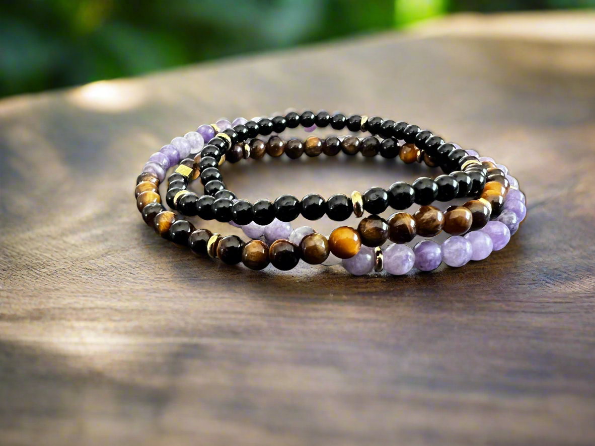 Bracelet triple œil de tigre, lepidolite, tourmaline noire