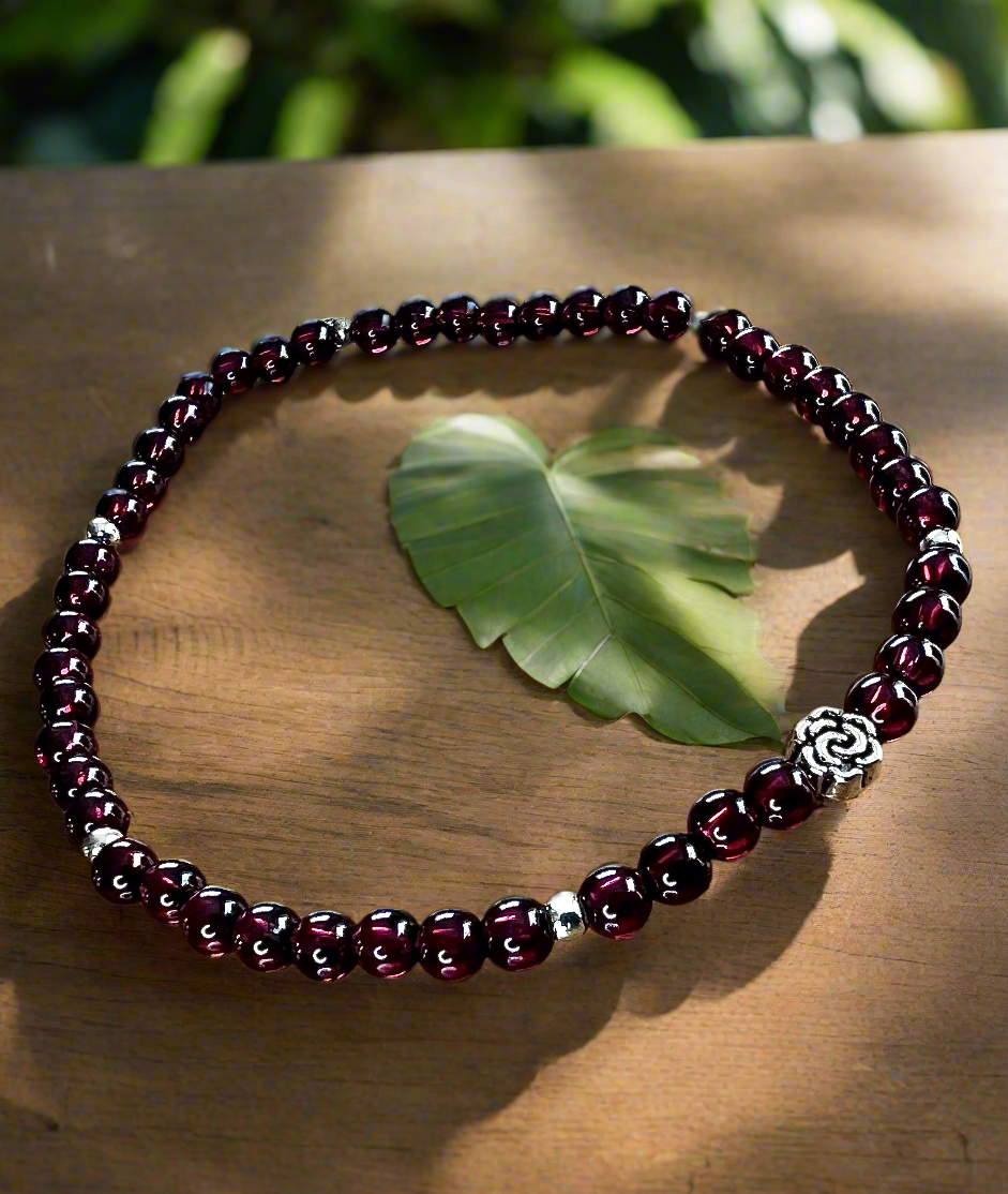 Bracelet grenat rouge almendin